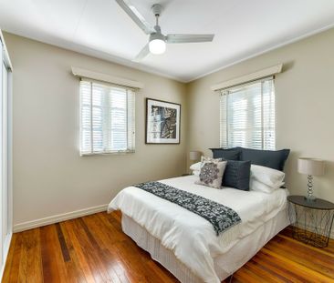 FULLY AIR CONDITIONED 2 BEDROOM HOUSE IN STAFFORD - Photo 3