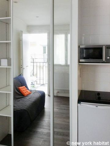 Logement à Paris, Location meublée - Photo 5