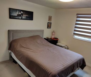 For Lease - 11 Trammell Lane, Brampton, Ontario - Photo 2