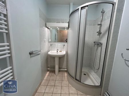 Location Appartement 2 pièces 30m² PERIGUEUX 24000 - Photo 4