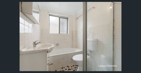 2 BEDROOM UNIT IN THE HEART OF AUBURN - Photo 4