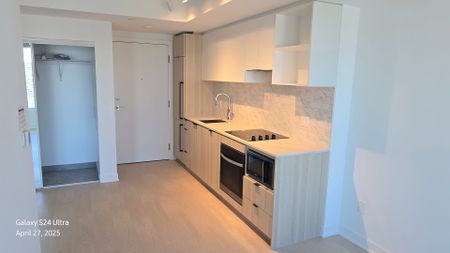 For Lease - 252 Church Street Unit# 2716, Toronto, Ontario - Photo 5