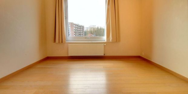 Appartement te huur in Oudergem voor € 1.700 met 3 slaapkamers - Photo 1