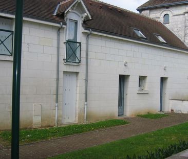 Location Appartement 2 pièces 50 m² villentrois-faverolles-en-berry - Photo 1