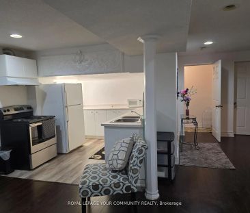 167 Berwick Crescent W - Photo 3