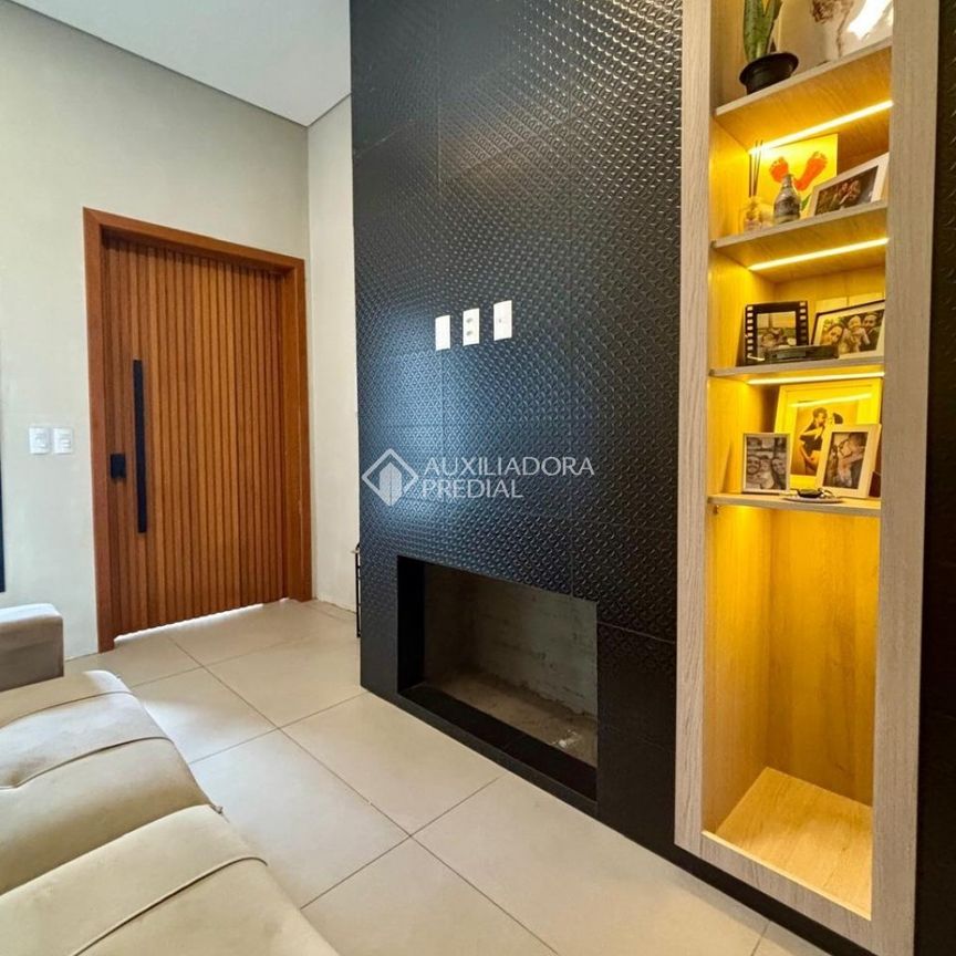 Casa em Condomínio com 3 quartos e 84m² para alugar em Jansen, Gravataí. - Photo 1