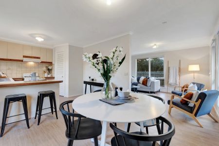 Comfort, Style & Convenience in a Great Werribee Location - Photo 3