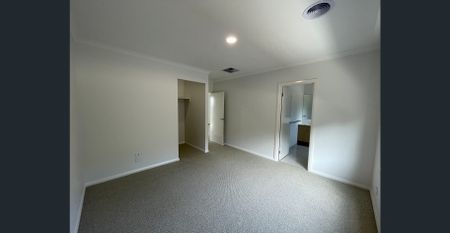 Brand New 3 Bedroom Home - Photo 5