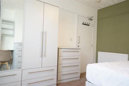 8 Ashley Road - Photo 4