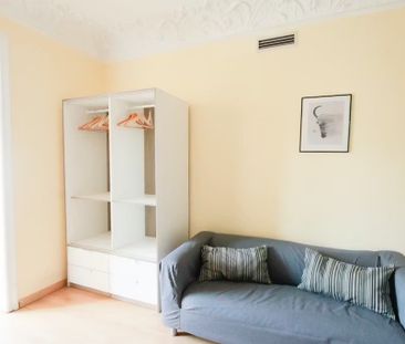 Carrer d'Aribau, Barcelona, Catalonia 08036 - Photo 4