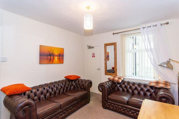 5 bedroom terraced house to rent - Photo 1