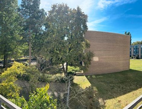 Helle möblierte 1-Zimmer Whg ca. 38m² EBK Balkon Aufzug 580€ kalt - Foto 1