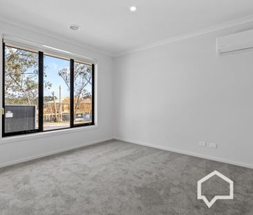 36 Dukes Lane Strathfieldsaye VIC - Photo 2