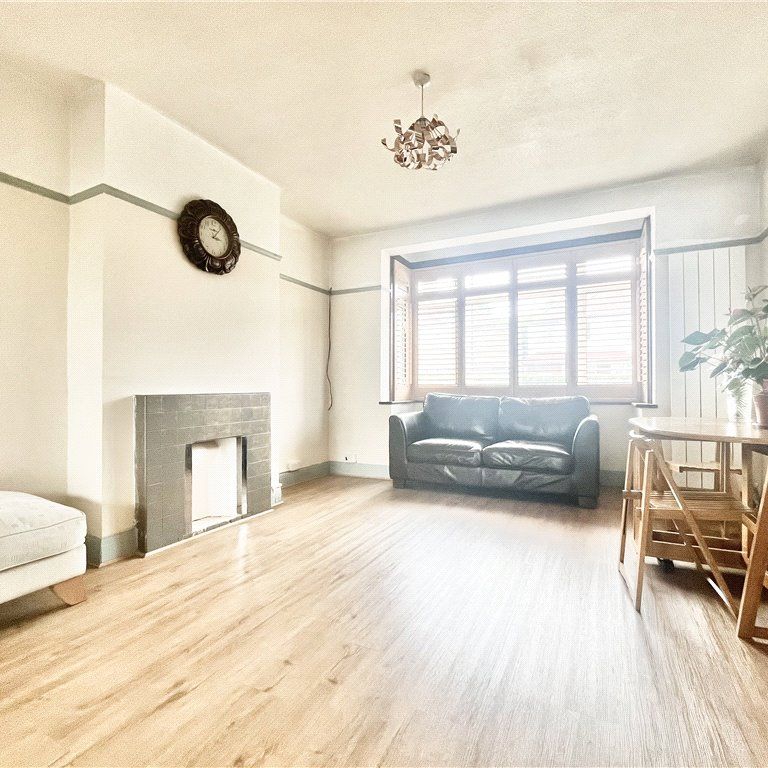 Argyle Avenue, Hounslow, TW3 2LF - Photo 1