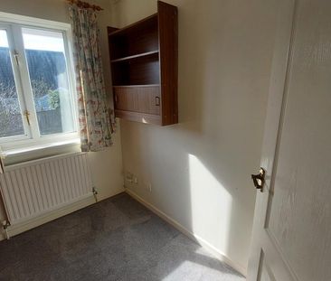 3 bedroom terraced house to rent - Photo 6