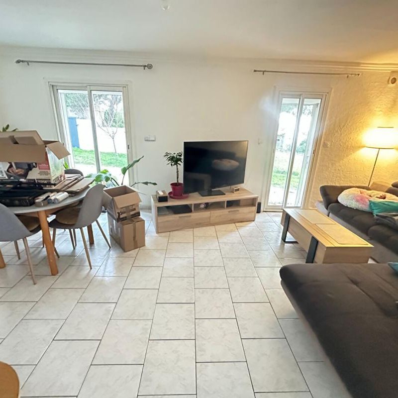 Location Appartement 3 pièces 70m² MARTIGUES 13500 - Photo 1