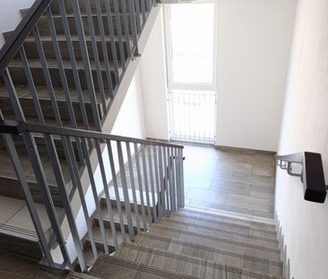 Pronájem bytu 1+kk a garsoniéry 37 m², Freiwaldova, Praha - Photo 3