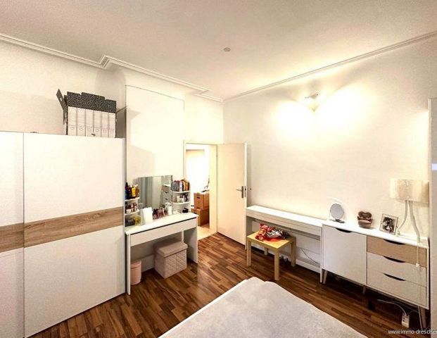 Möblierte Erdgeschosswohnung, 3ZKB mit Einbauküche, Terrasse und Gartenmitnutzung - Photo 1