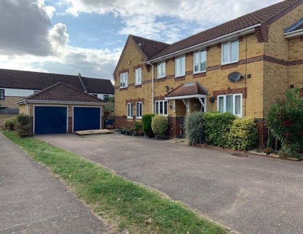 2 bedroom House - Augustus Gate, Stevenage - Photo 1