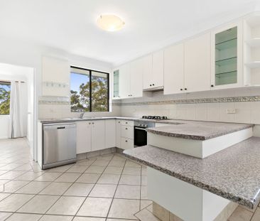 9 Lara Place, Frenchs Forest NSW 2086 - House For Rent | Domain - Photo 3