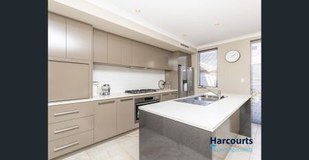 Perfect Opportunity Awaits - Photo 4