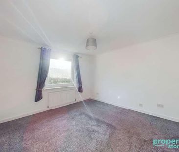 Douglasdale, East Kilbride, South Lanarkshire, G74 - Photo 6