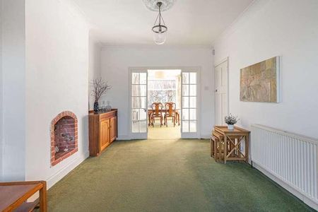 Oakwood Park Road, Southgate, N14 - Photo 3