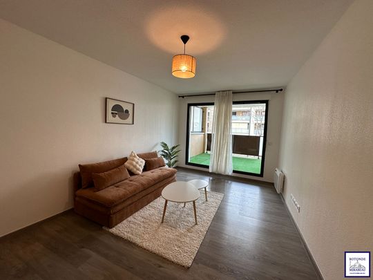 Location Appartement 1 pièce 35m² - Photo 1