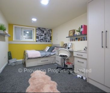 2 Bedroom Flats in Leeds - Photo 2