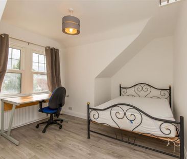 1 bedroom in a house share to rent - Photo 6