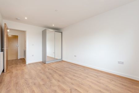 2 bedroom apartment to rent - Photo 4