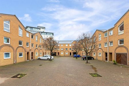 Homer Drive, Isle Of Dogs, London, E14 flat to rent - Photo 3