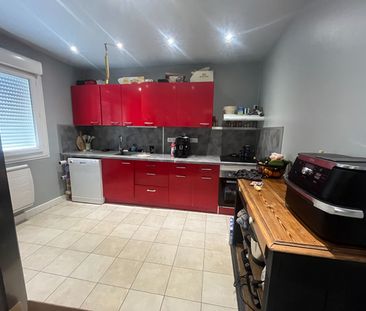 Location Maison 4 pièces 66m² - Photo 3