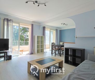 Location Appartement 3 pièces 71m² TOULON 83000 - Photo 2