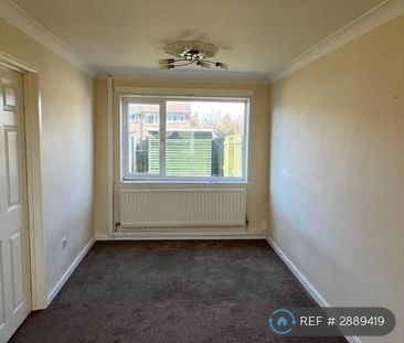 3 bedroom terraced house to rent - Photo 4