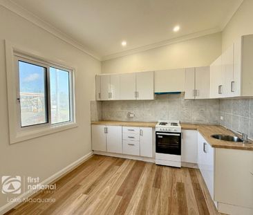 Beautifully Renovated Two Bedroom Unit in a Convenient Location - Photo 4