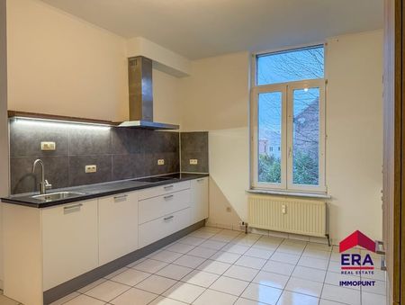 Appartement te huur - Foto 2