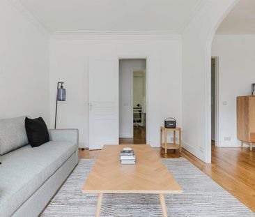 Location Appartement 2 pièces Meublé 56m² PARIS 5ème - Photo 3