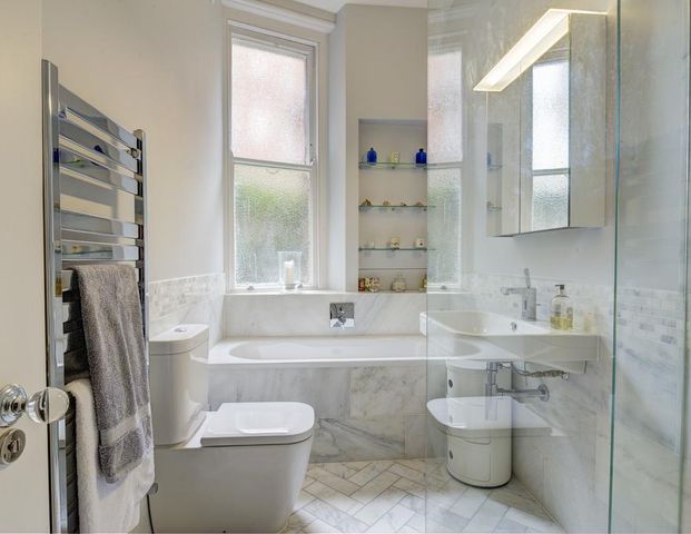 1 bedroom flat to rent - Photo 1