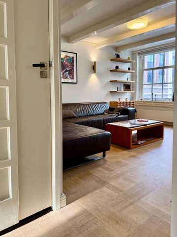 Appartement te huur: Sint Luciënsteeg 17-D 1012 PM Amsterdam - Foto 4