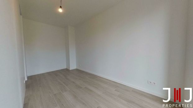 Ground floor for rent - Photo 1