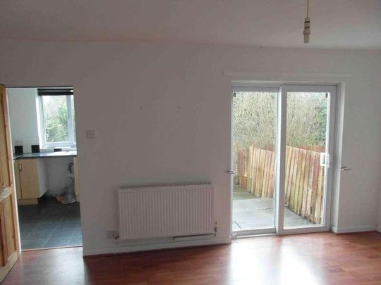 Church Road, Stockingford, CV10 - Photo 1