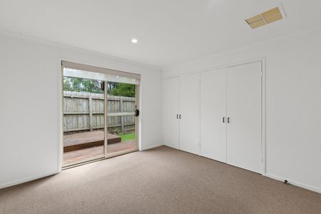 2/52 Balmoral Avenue, Bundoora VIC 3083 - Photo 5