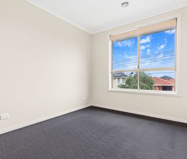 3 Bedroom Spacious Family Home! - Photo 1