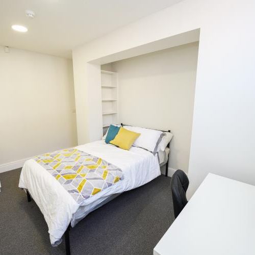 Student Apartment 4 bedroom, Broomhall, Sheffield - Photo 1