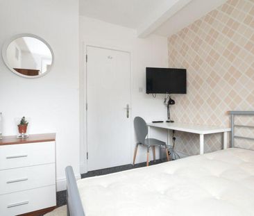 5 bedroom house to rent - Photo 2