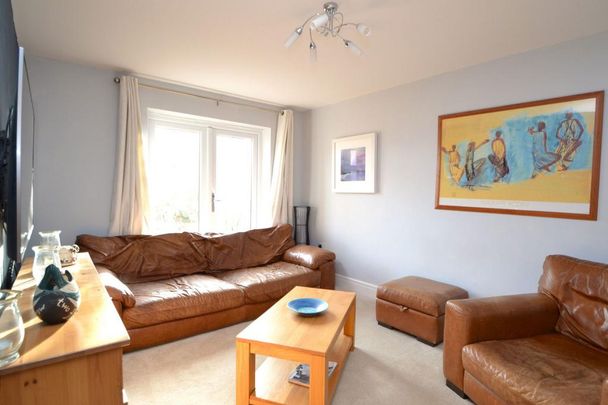 4 bedroom detached house to rent - Photo 1