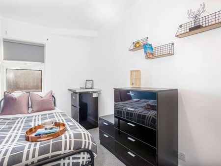 ✨ A Joyful & Stylish House Share Just Off Queens Road, Nuneaton - Photo 3