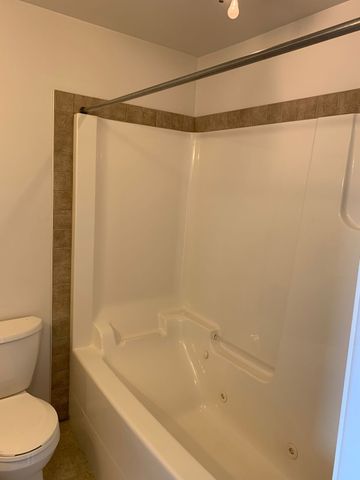 Apartment in Propect Pointe - Photo 5