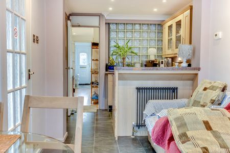 4 Bed Semi-Detached House, Lynchet Walk, BN1 - Photo 4